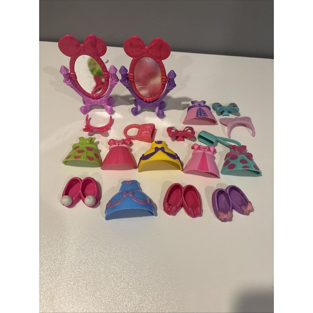 Disney Minnie Mouse Snap N Style Clothes And Accessories No Doll